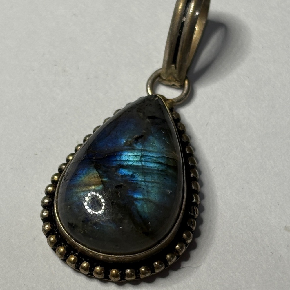 Flashy Labradorite and Sterling Silver Pendant